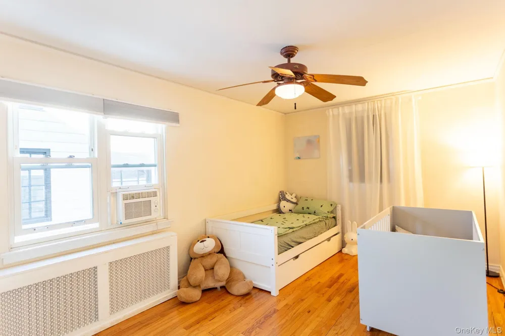 80-50 214th Street Hollis Hills, NY 11427