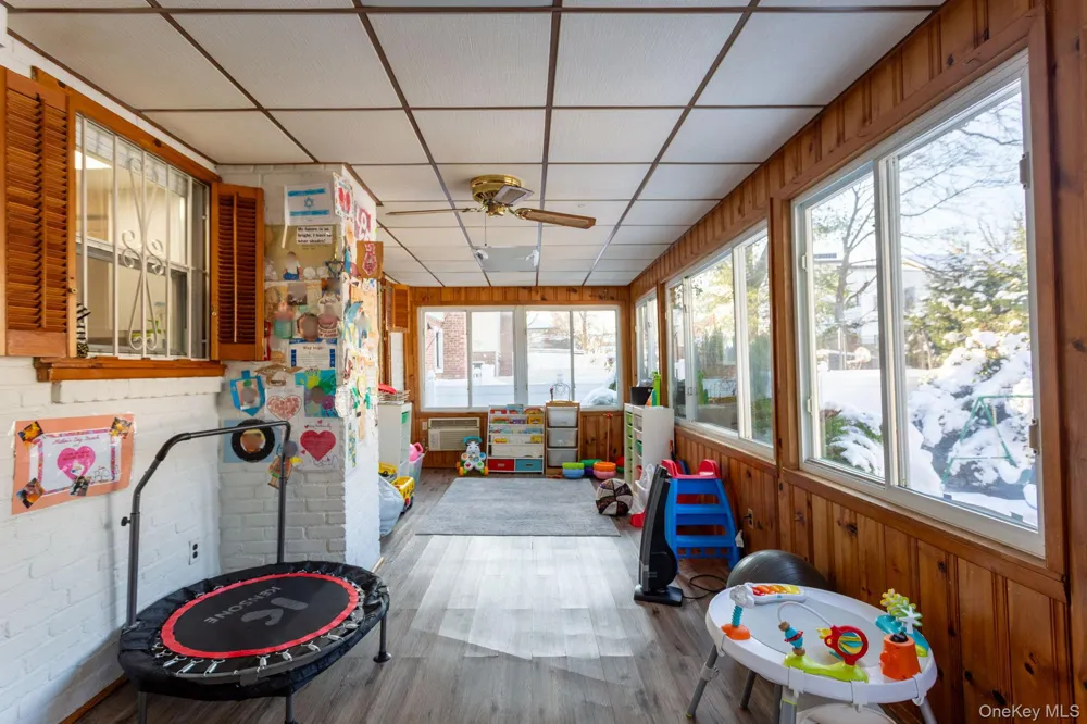 80-50 214th Street Hollis Hills, NY 11427