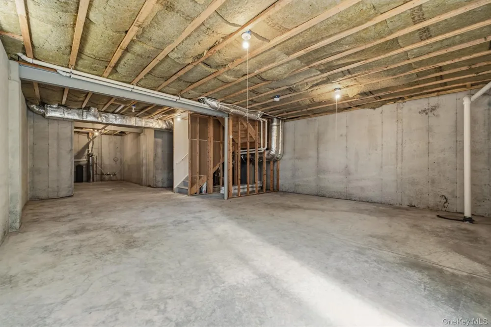 12 Fenton Way Hopewell Junction, NY 12533