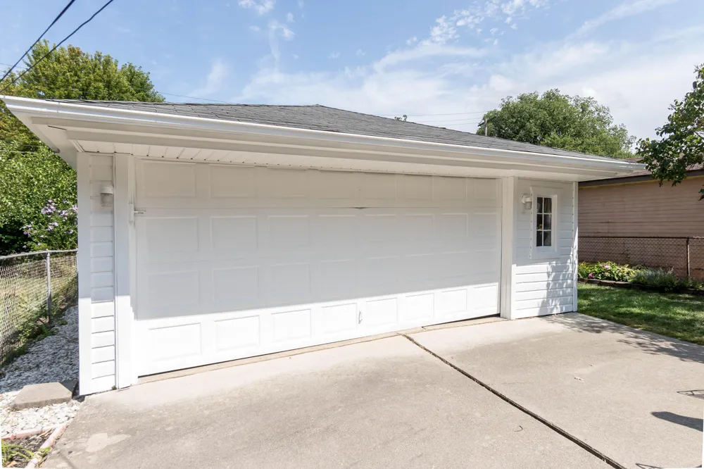 3985 Harding Street Dearborn Heights, MI 48125