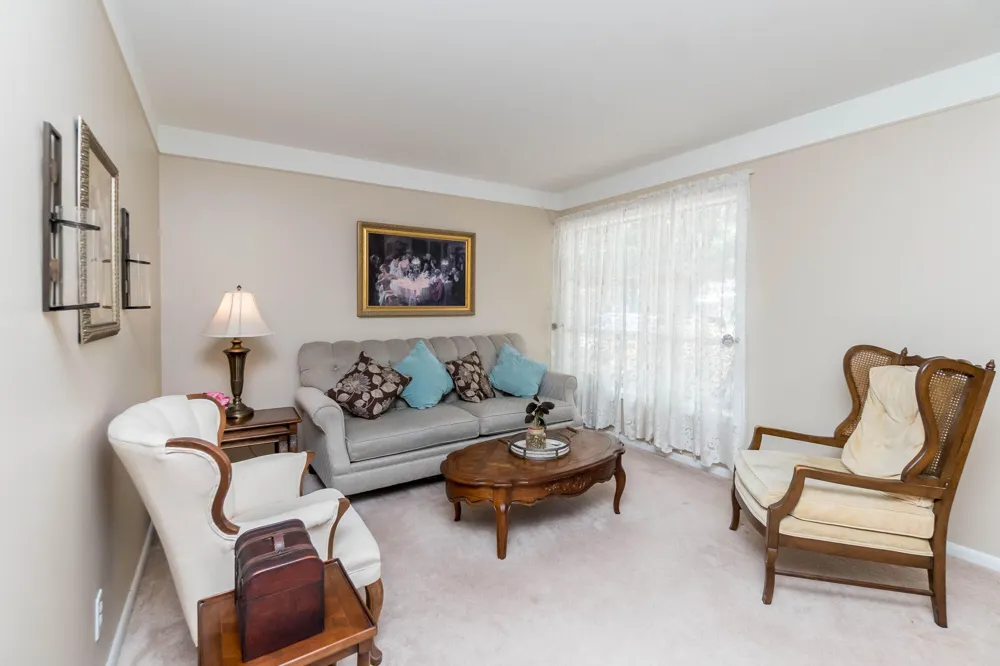 3985 Harding Street Dearborn Heights, MI 48125