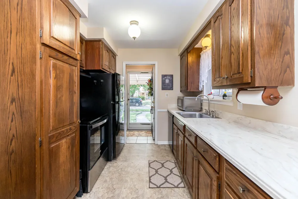 3985 Harding Street Dearborn Heights, MI 48125