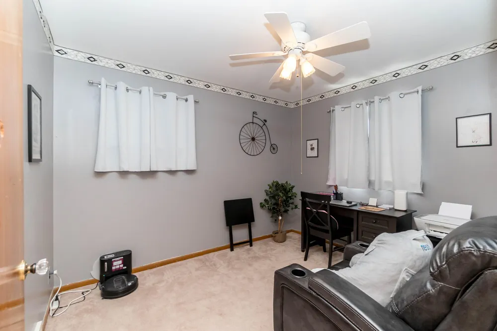 3985 Harding Street Dearborn Heights, MI 48125