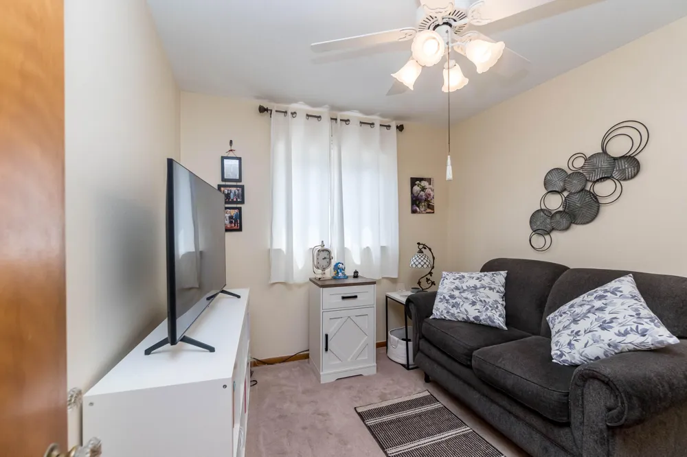 3985 Harding Street Dearborn Heights, MI 48125