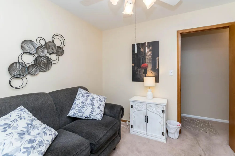 3985 Harding Street Dearborn Heights, MI 48125