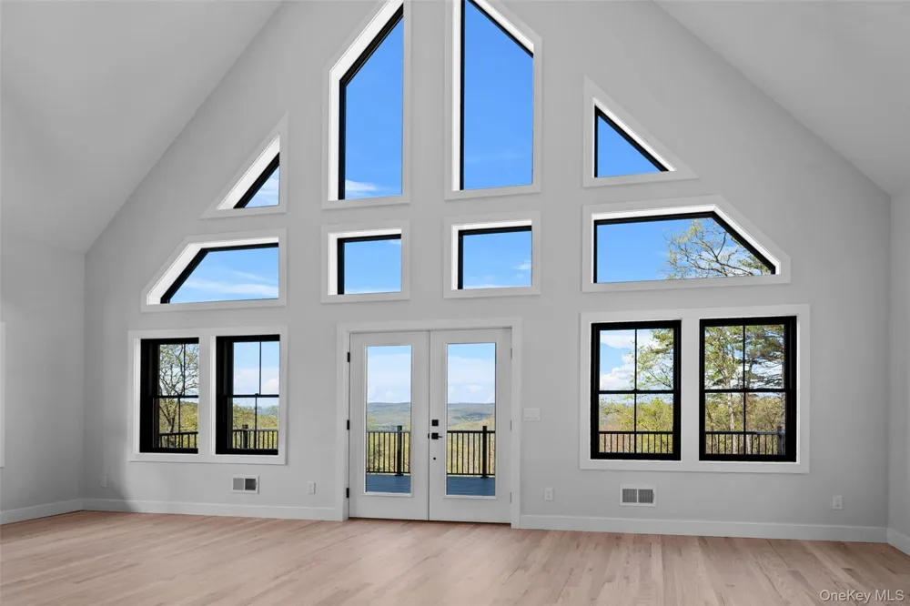 98 Fox Hill Road Wallkill, NY 12589