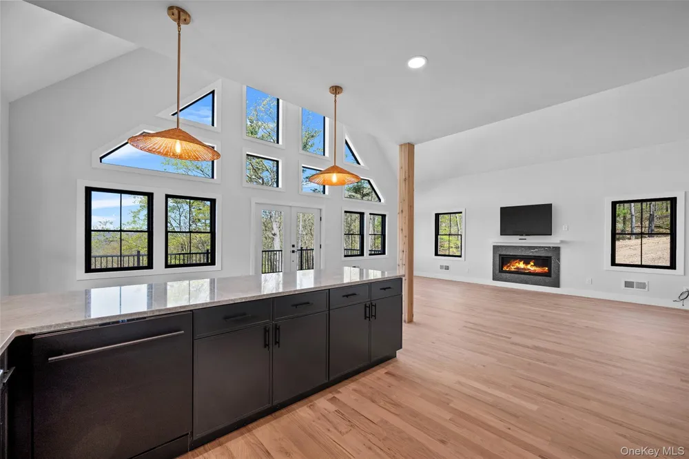 98 Fox Hill Road Wallkill, NY 12589