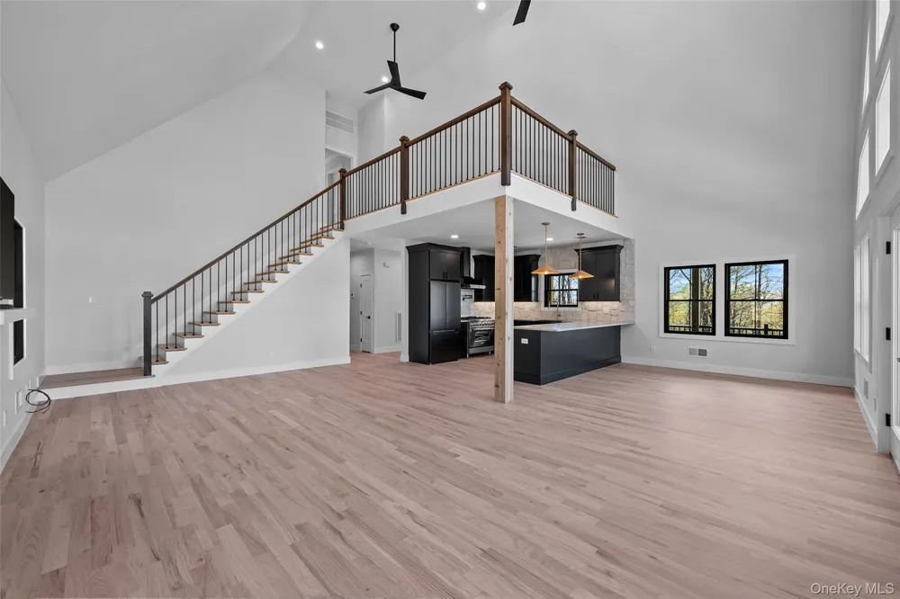 98 Fox Hill Road Wallkill, NY 12589