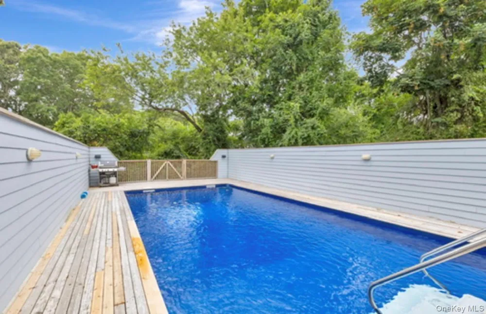 27 Depot Road Westhampton Beach, NY 11978