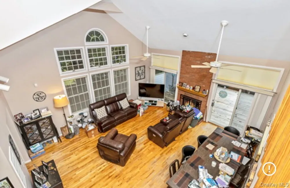 27 Depot Road Westhampton Beach, NY 11978