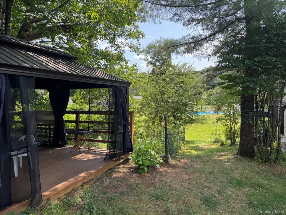 6269 State Route 42 #6279 Woodbourne, NY 12788