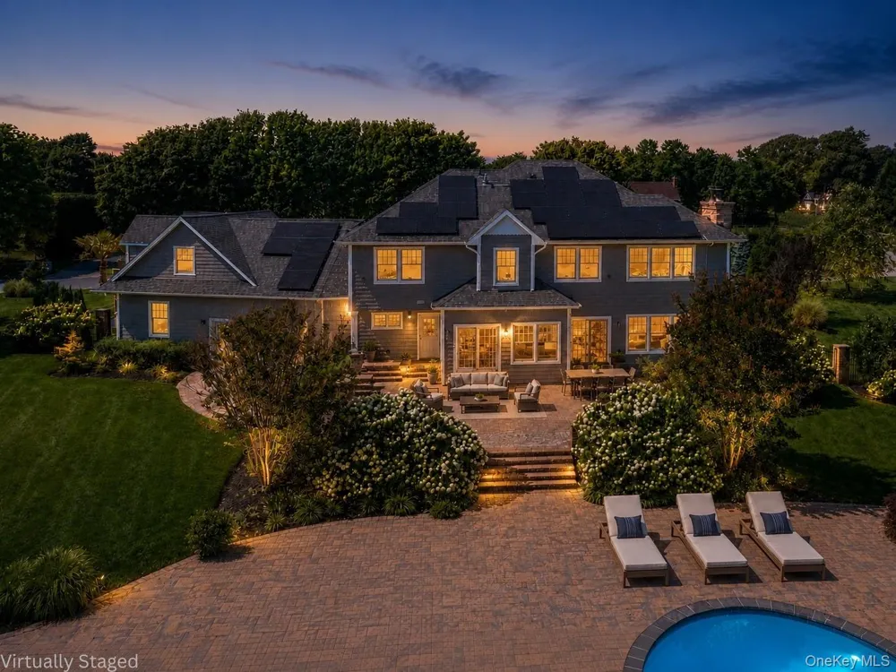 30 Hampton Drive Center Moriches, NY 11934