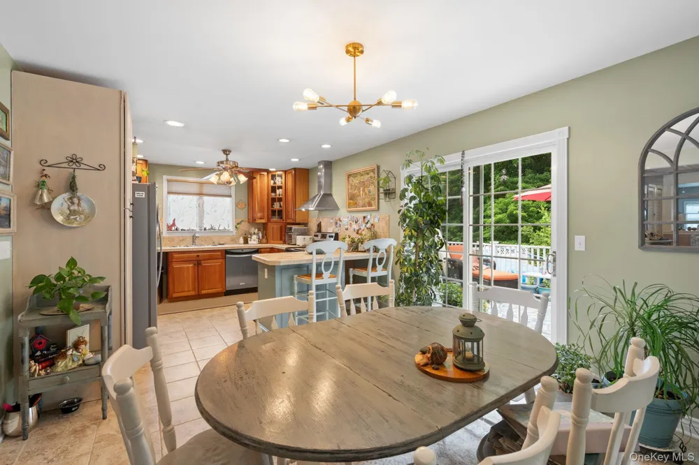 35 Highland Avenue Walden, NY 12586