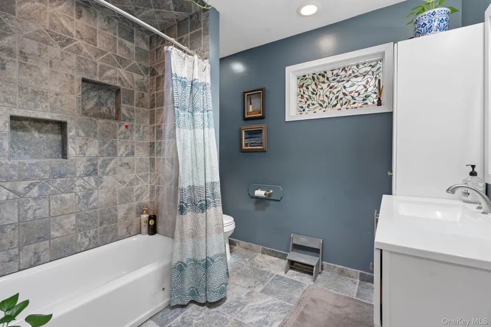 35 Highland Avenue Walden, NY 12586