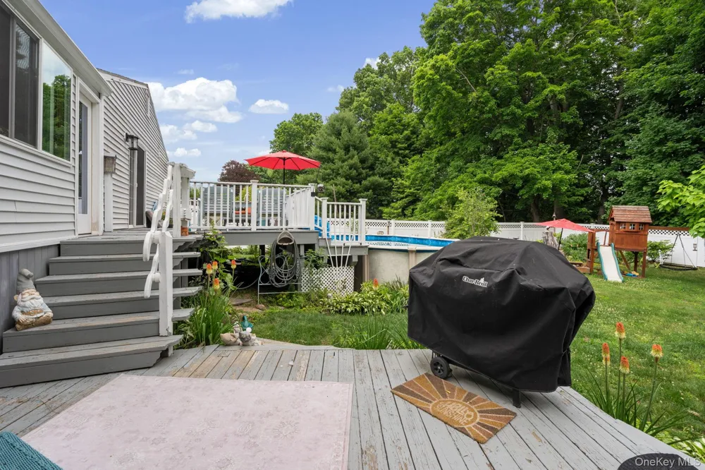 35 Highland Avenue Walden, NY 12586