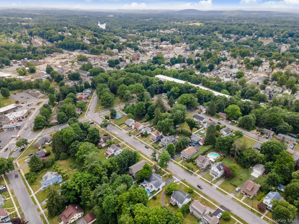 35 Highland Avenue Walden, NY 12586