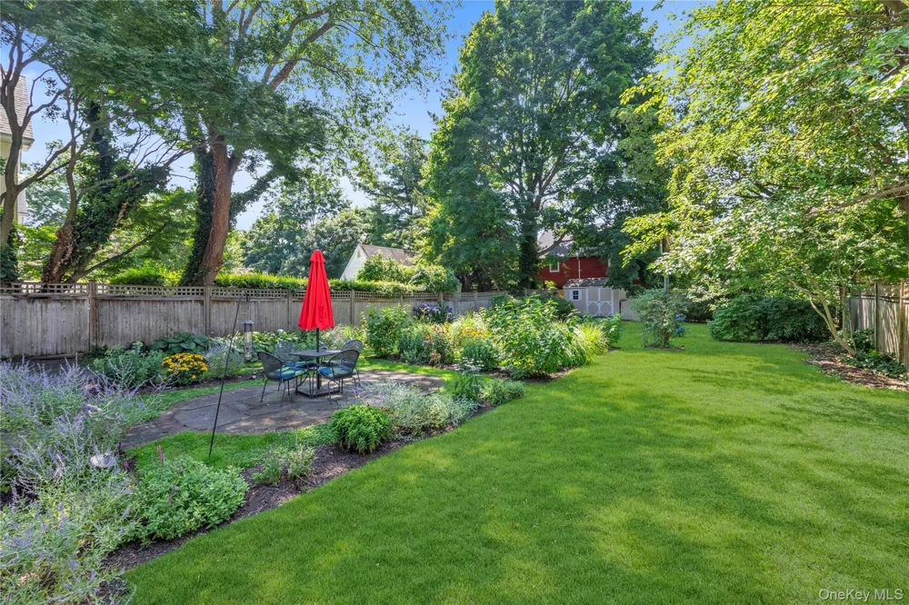51 Tooker Avenue Oyster Bay, NY 11771
