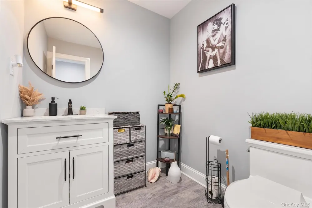 336 Grand Central Avenue Amityville, NY 11701
