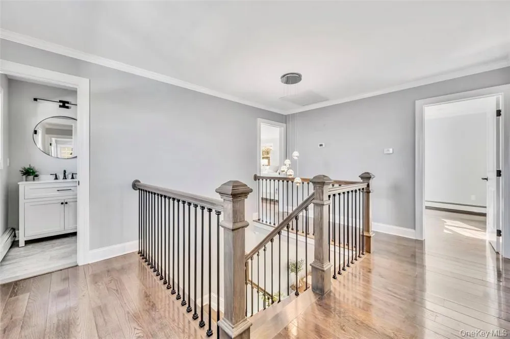 336 Grand Central Avenue Amityville, NY 11701