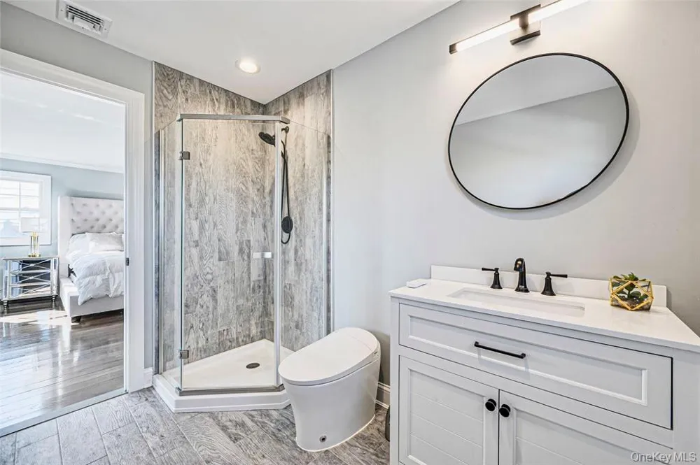 336 Grand Central Avenue Amityville, NY 11701