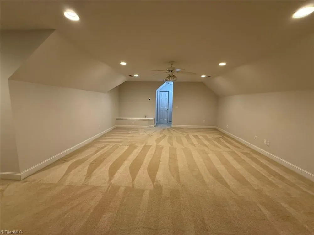2208 Anchoridge Avenue High Point, NC 27265