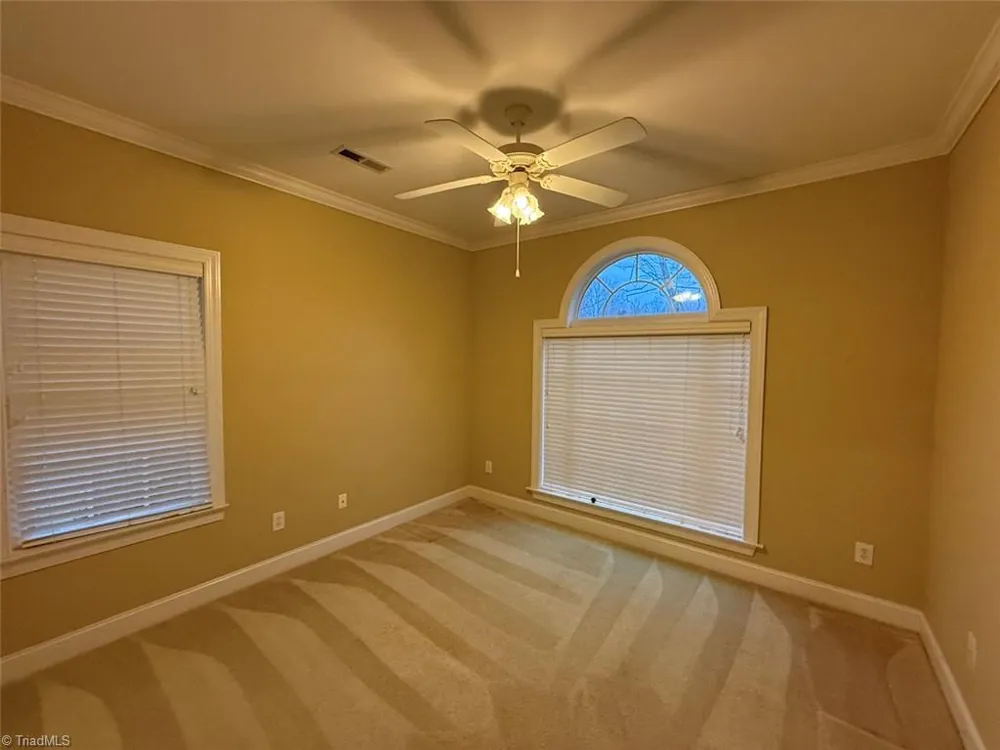2208 Anchoridge Avenue High Point, NC 27265