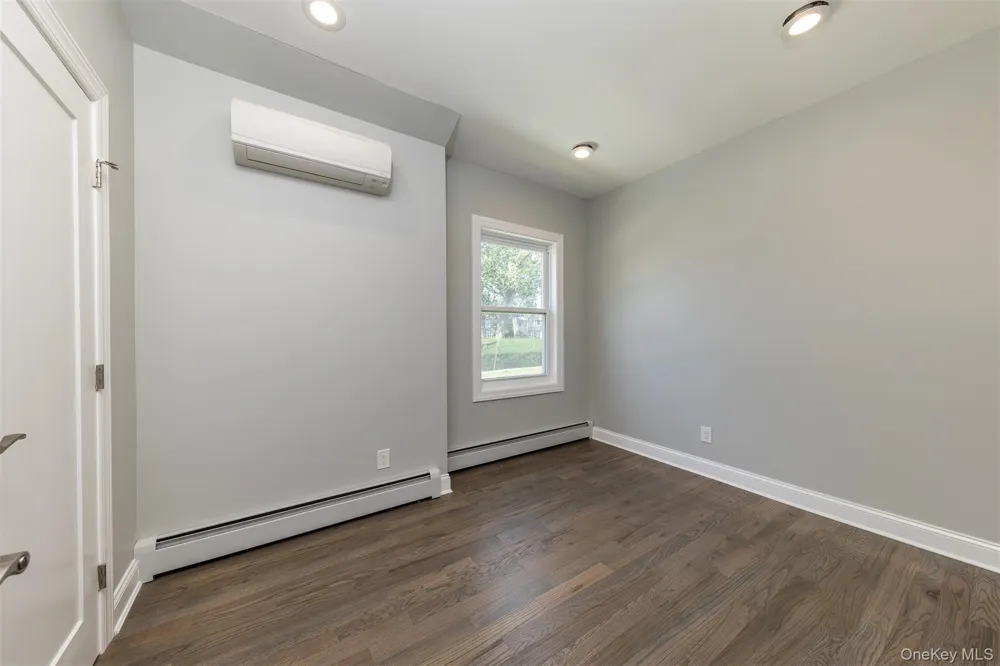 57 Earle Ave #1st Floor Lynbrook, NY 11563