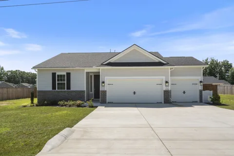 705 Chestnut Bnd