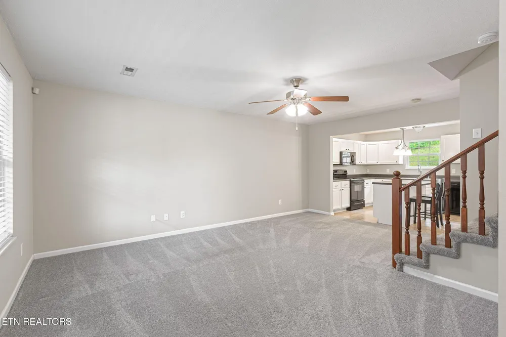 8025 Cold Stream Lane Knoxville, TN 37920