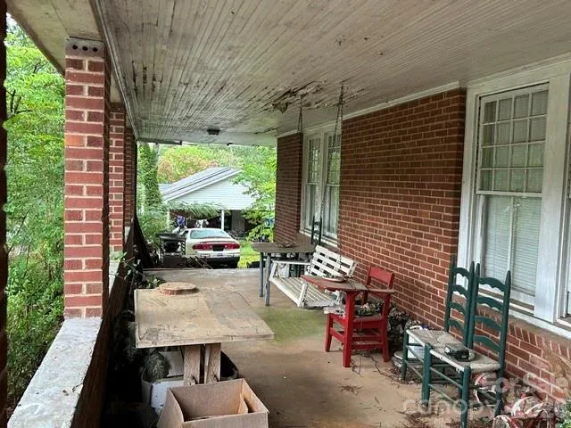 129 Pine Street Rutherfordton, NC 28139