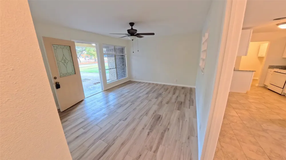 617 E TYLER STREET Richardson, TX 75081