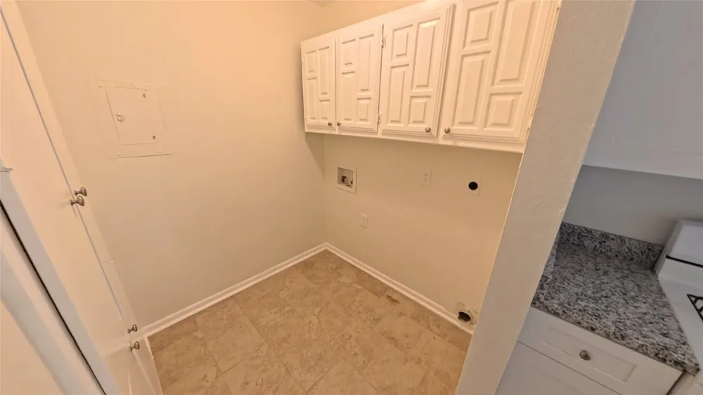 617 E TYLER STREET Richardson, TX 75081