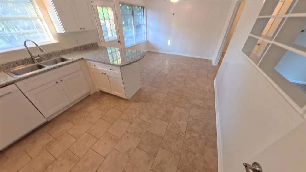 617 E TYLER STREET Richardson, TX 75081