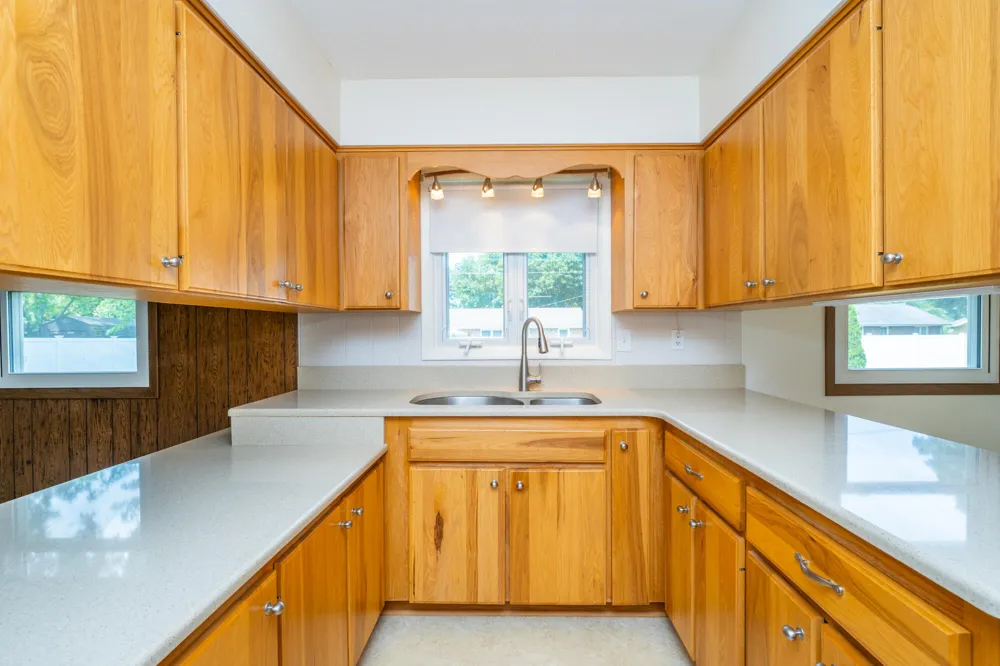5980 Willow Creek Path Stevensville, MI 49127