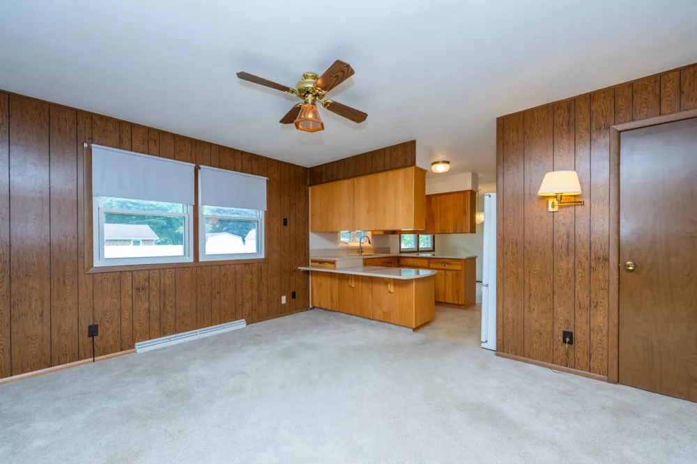 5980 Willow Creek Path Stevensville, MI 49127