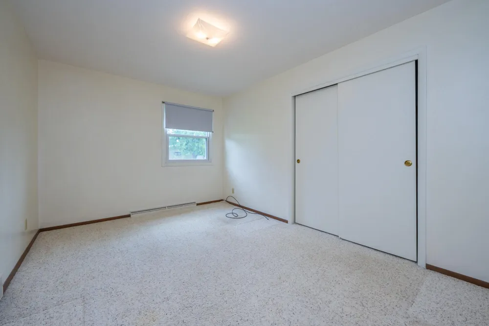 5980 Willow Creek Path Stevensville, MI 49127