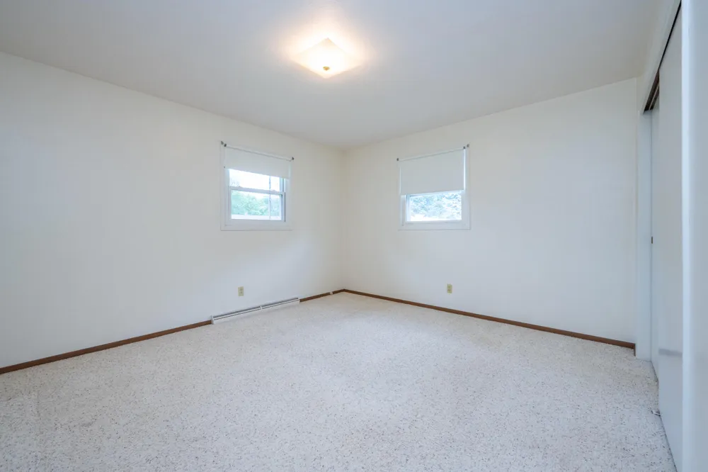 5980 Willow Creek Path Stevensville, MI 49127