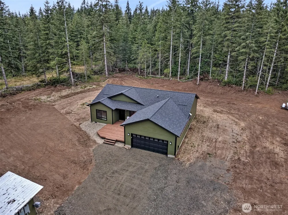 19 Raven Lane Elma, WA 98541