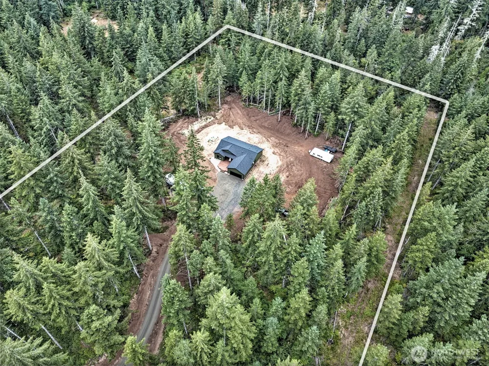 19 Raven Lane Elma, WA 98541