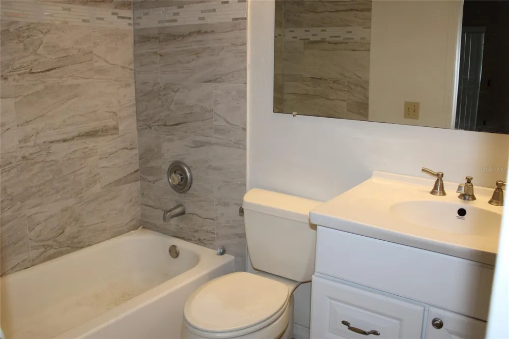 6121 56TH AVENUE St Petersburg, FL 33709