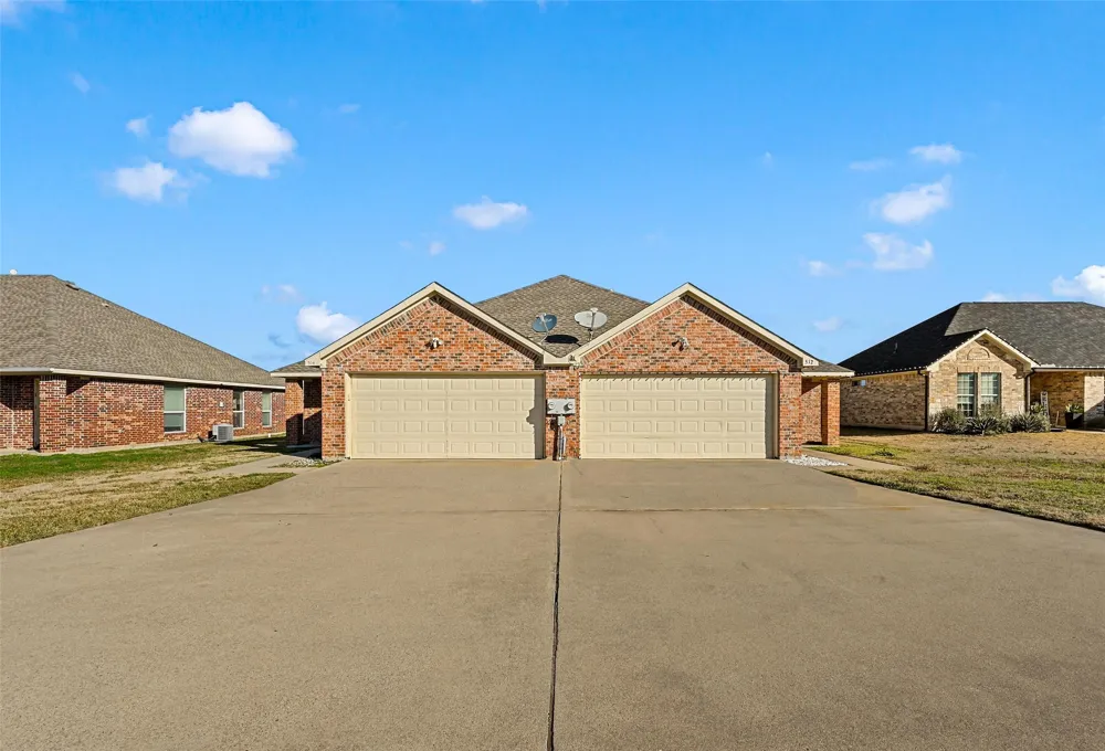 514 Harris Street Gunter, TX 75058