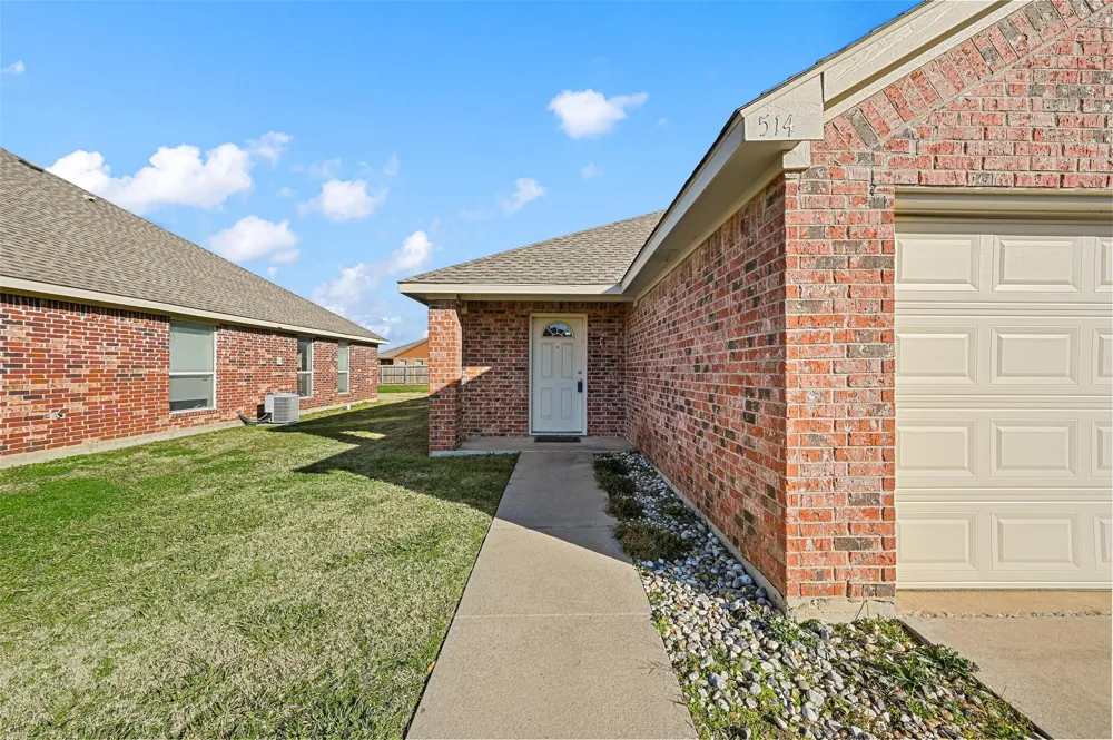 514 Harris Street Gunter, TX 75058