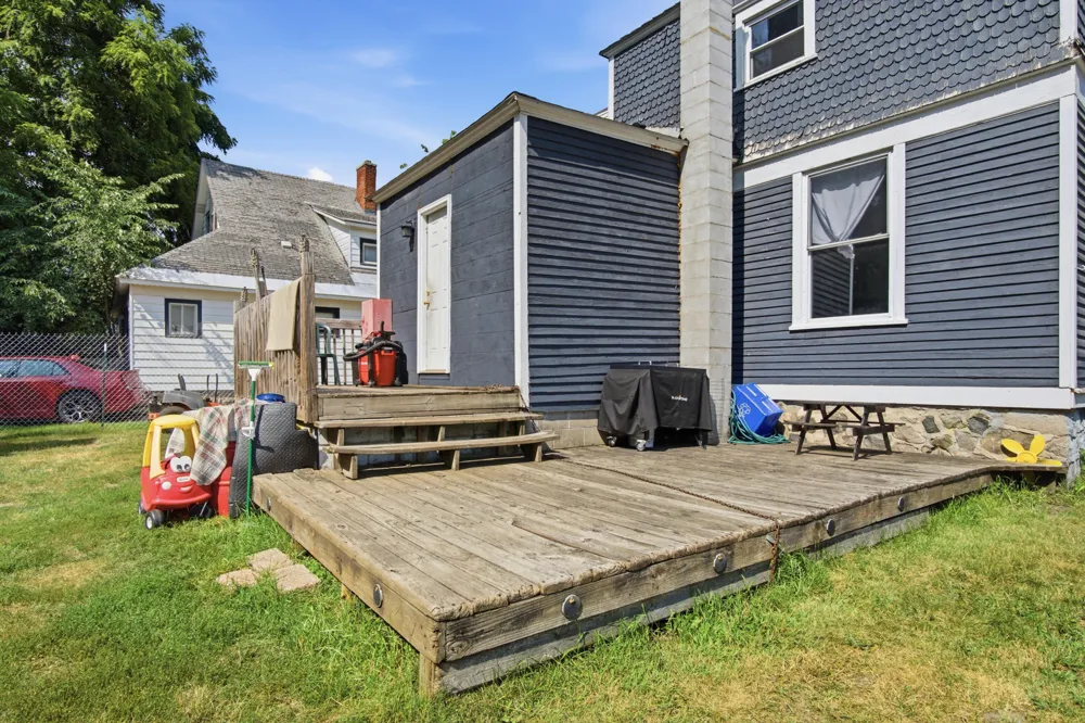 211 Pine Street Evart, MI 49631