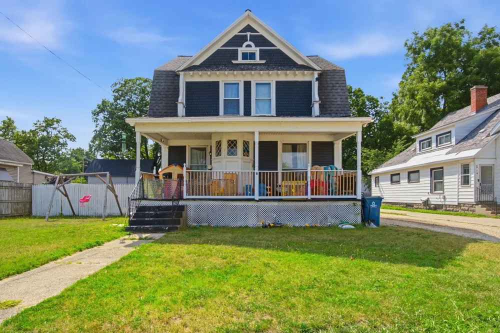 211 Pine Street Evart, MI 49631