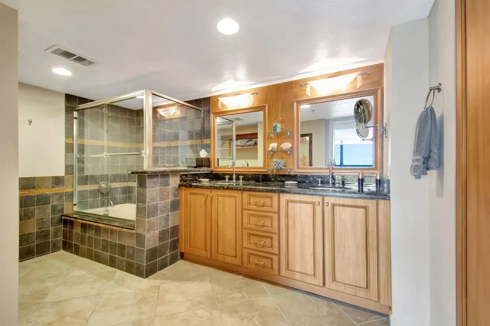 4740 S OCEAN BOULEVARD S #909 Highland Beach, FL 33487