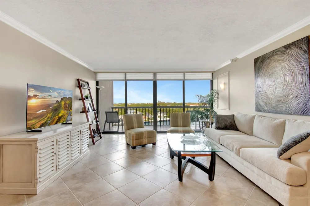 4740 S OCEAN BOULEVARD S #909 Highland Beach, FL 33487