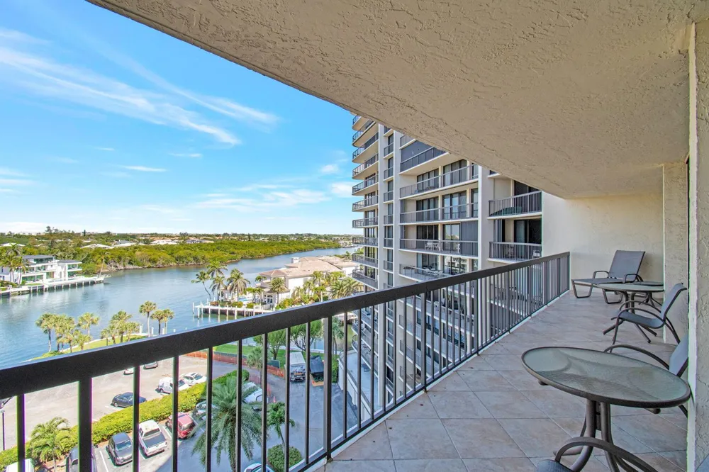 4740 S OCEAN BOULEVARD S #909 Highland Beach, FL 33487