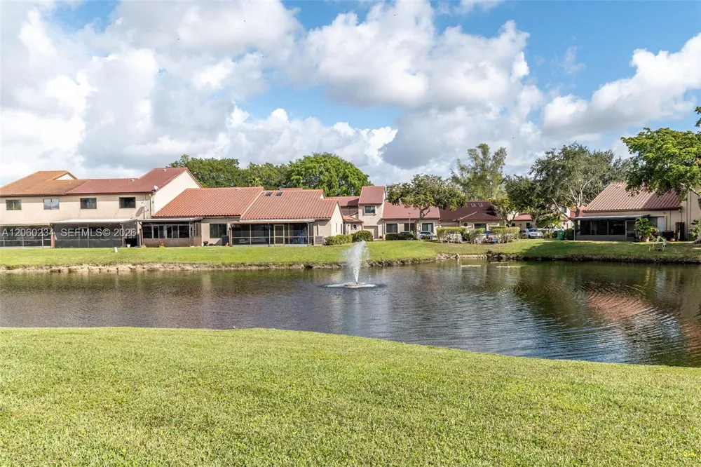 3044 La Mirage Dr Lauderhill, FL 33319