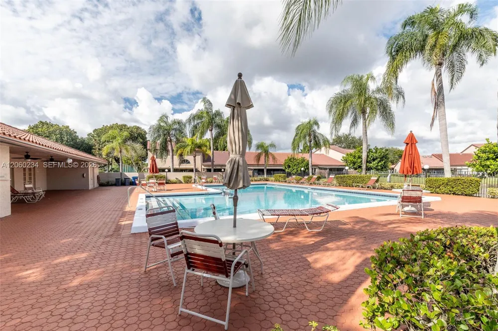 3044 La Mirage Dr Lauderhill, FL 33319