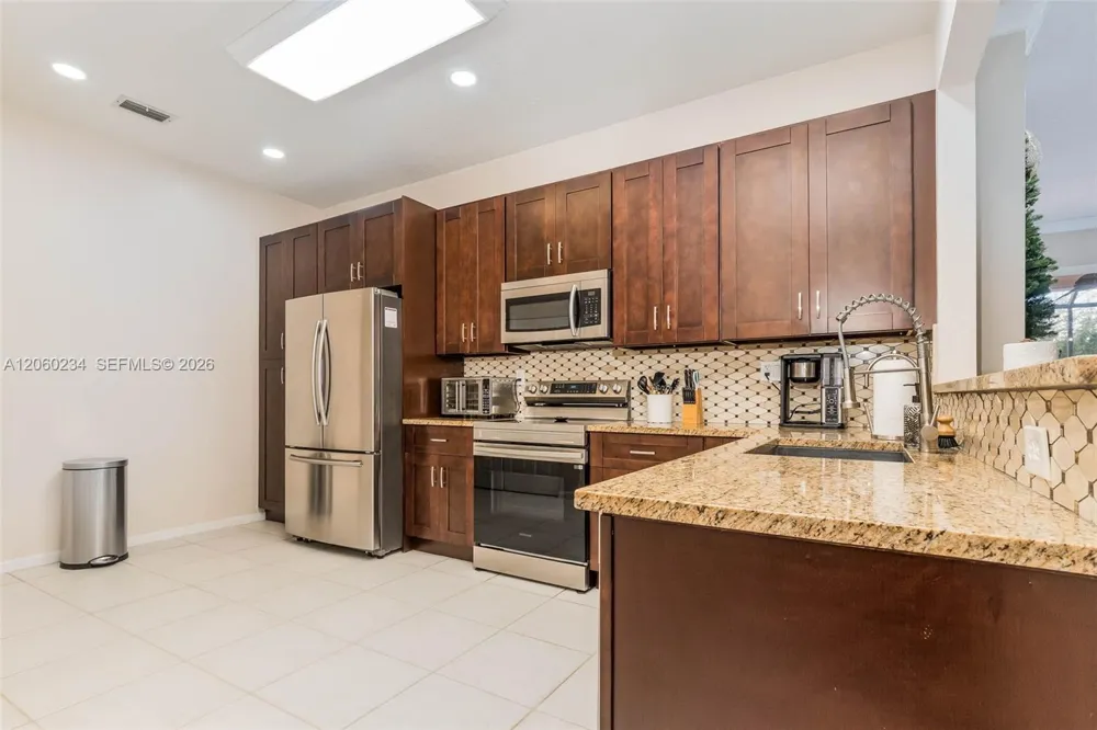 3044 La Mirage Dr Lauderhill, FL 33319